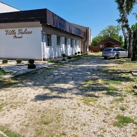 Gabino Bed & Breakfast 3*